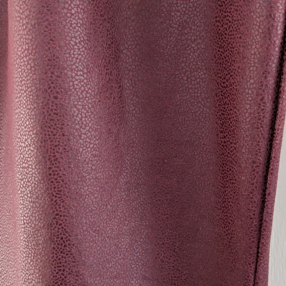 NWT Cleo Two Tone Red Snake-Skin-Look Leggings Leggings Sz Medium - Picture 4 of 14